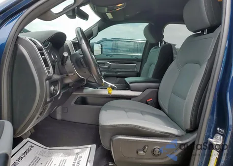 2022 Ram 1500 Big Horn/Lone Star из США, поврежденный, VIN 1C6RREBT2NN125956